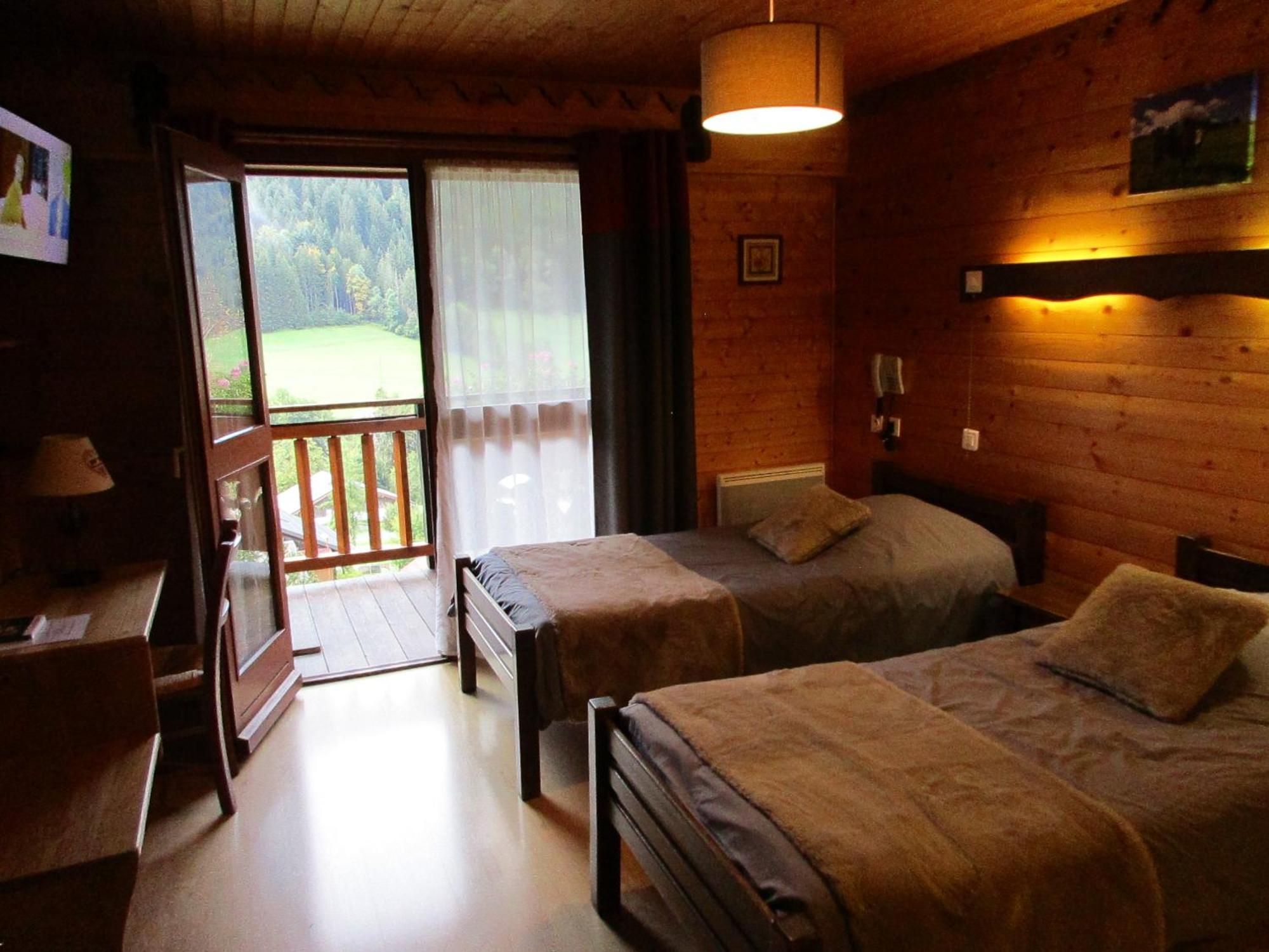 Hotel Le Ferraillon อาบงดองซ์ ภายนอก รูปภาพ
