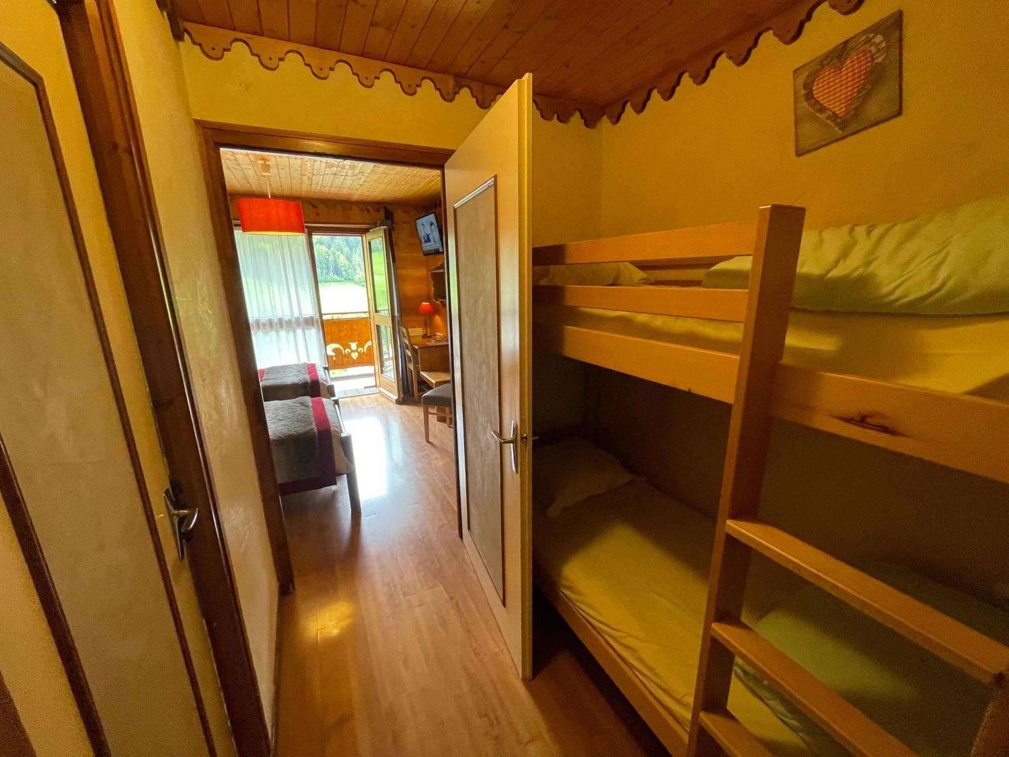 Hotel Le Ferraillon อาบงดองซ์ ภายนอก รูปภาพ
